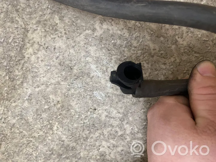 Volvo V50 Fuel line/pipe/hose 