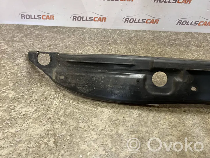 Mercedes-Benz E W211 Rivestimento dell’estremità del parafango A2118890425