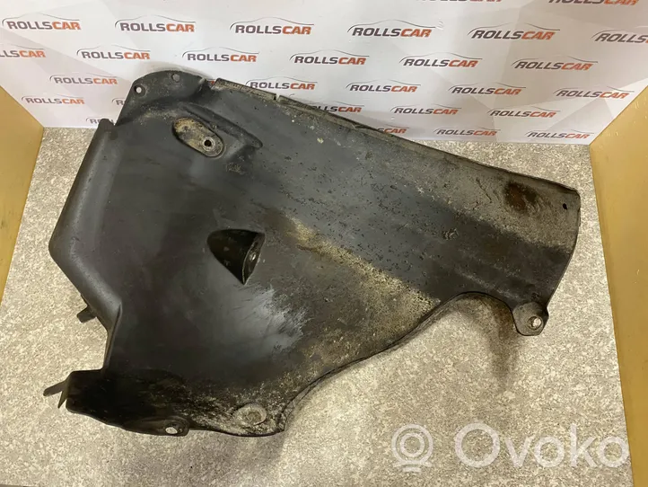 Mercedes-Benz E W211 Rivestimento paraspruzzi passaruota anteriore A2116901430