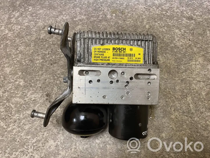 Mercedes-Benz E W211 ABS Pump 0265960061