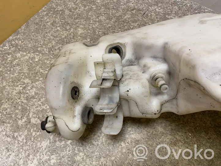 Mercedes-Benz E W211 Réservoir de liquide lave-glace 2118600160