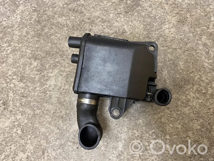 Volvo S80 Eļļas nogulsnētava (separators) 1271988