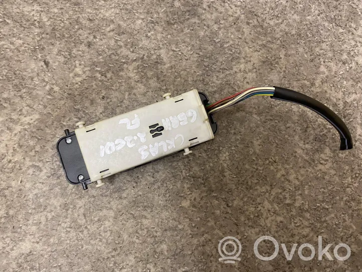 Mercedes-Benz C W203 Interruttore di controllo dell’alzacristalli elettrico A2038210679