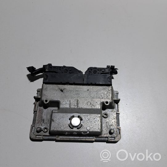 Volkswagen Cross Polo Calculateur moteur ECU 03E906019M