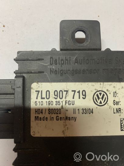 Volkswagen PASSAT B7 Boîtier module alarme 7L0907719