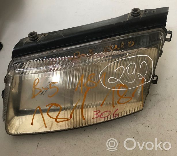 Volkswagen PASSAT B5 Lampa przednia 14869100