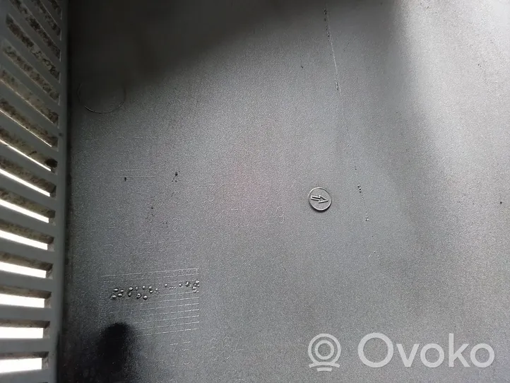 Opel Meriva A Rivestimento modanatura del faro posteriore 13130027