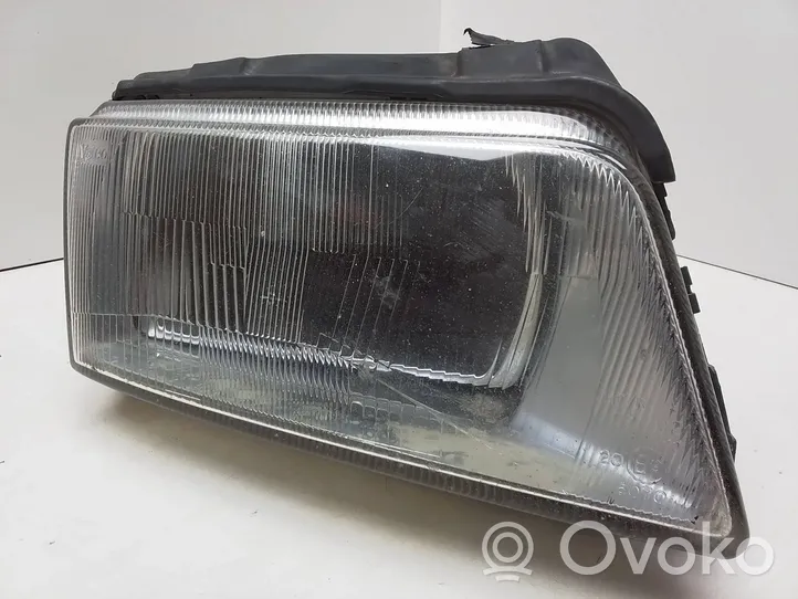 Audi A4 S4 B5 8D Phare frontale 8d0941004a