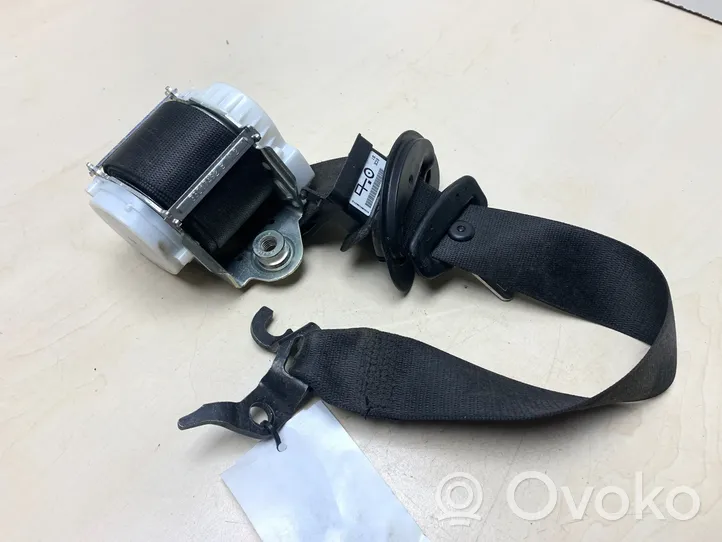 BMW X1 E84 Front seatbelt 33017492