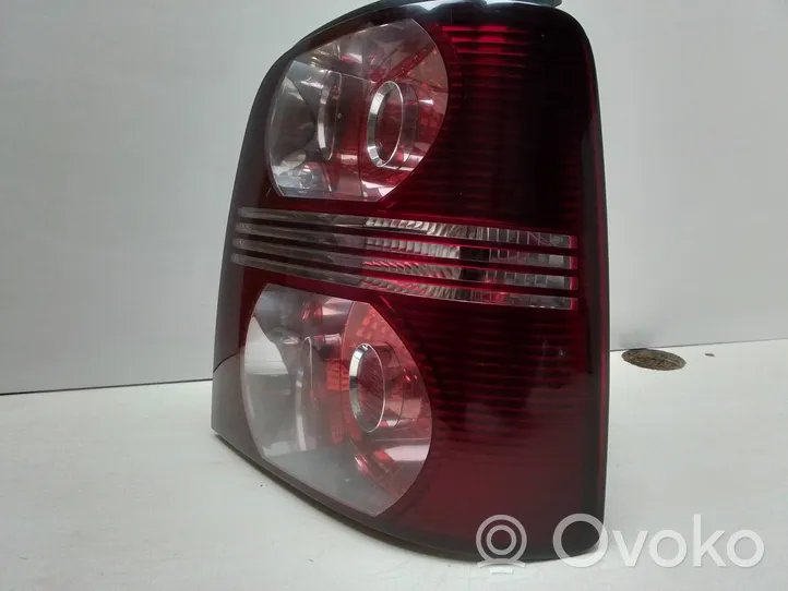 Volkswagen Touran I Lampa tylna 1T0945096J