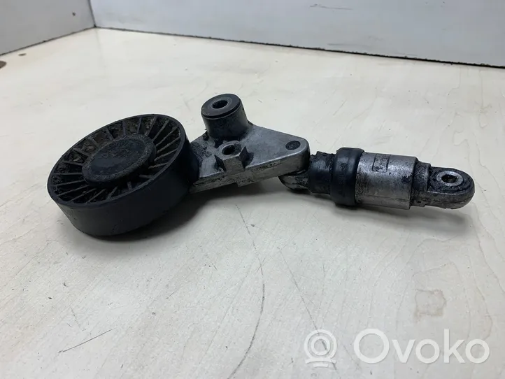 Opel Vectra B Generator/alternator belt tensioner 