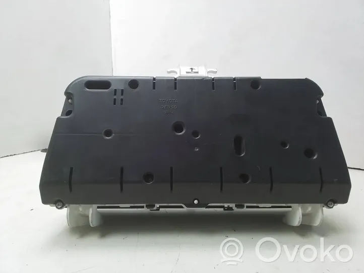 Toyota Corolla Verso E121 Tachimetro (quadro strumenti) 838000F091