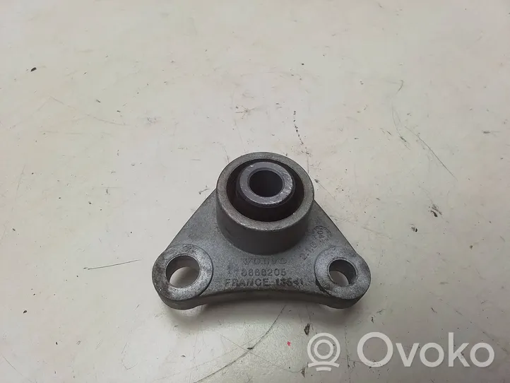 Volvo S80 Supporto di montaggio del motore 8666205