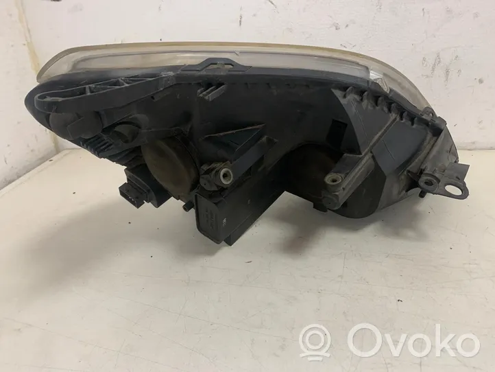 Opel Zafira B Phare frontale 1305630477