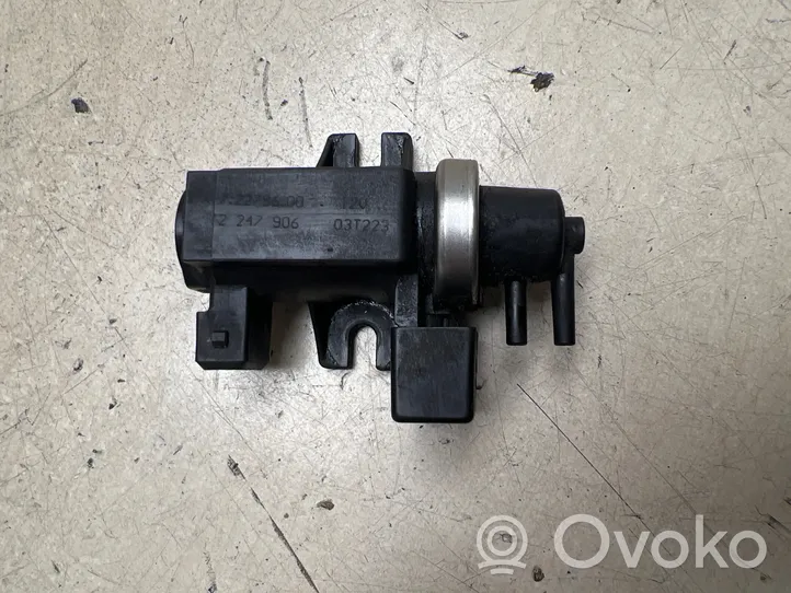 BMW 5 E60 E61 Solenoidinis vožtuvas 2247906