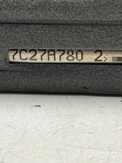 Toyota Avensis Verso Ilmastointilaitteen sisälauhdutin (A/C) 7C27A7802