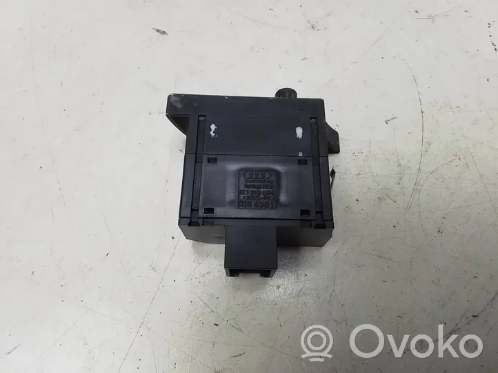 Audi A4 S4 B6 8E 8H Interruptor de control de altura del faro delantero 8E1919094