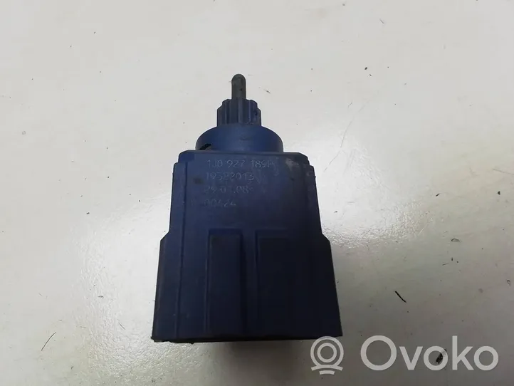 Skoda Superb B5 (3U) Sensor del pedal de embrague 1J0927189F