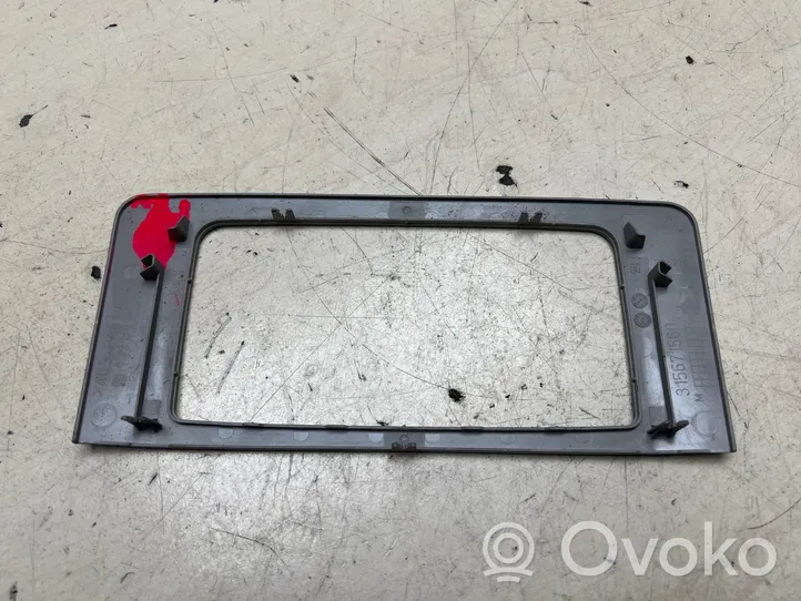 Opel Insignia A Rivestimento della console di illuminazione installata sul rivestimento del tetto 315671560