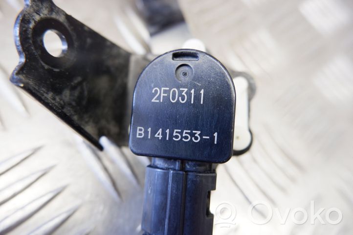 Toyota RAV 4 (XA50) Aizmugurē balstiekārtas augstuma sensors 8216442170