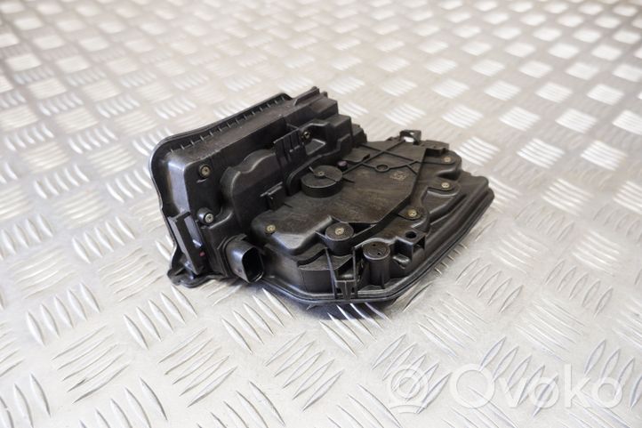 BMW 5 G30 G31 Front door lock 7477695