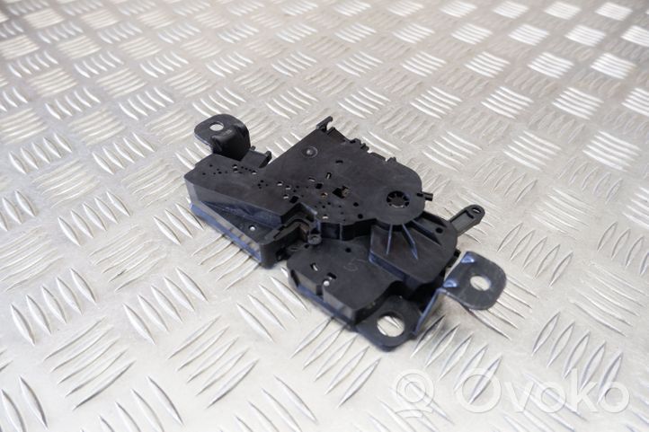 BMW 5 G30 G31 Blocco/chiusura/serratura del portellone posteriore/bagagliaio 7383283