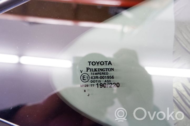 Toyota Highlander XU70 Szyba karoseryjna tylna 627100E190