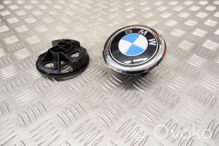 BMW X2 F39 Uchwyt / Rączka zewnętrzna otwierania klapy tylnej / bagażnika 7248535