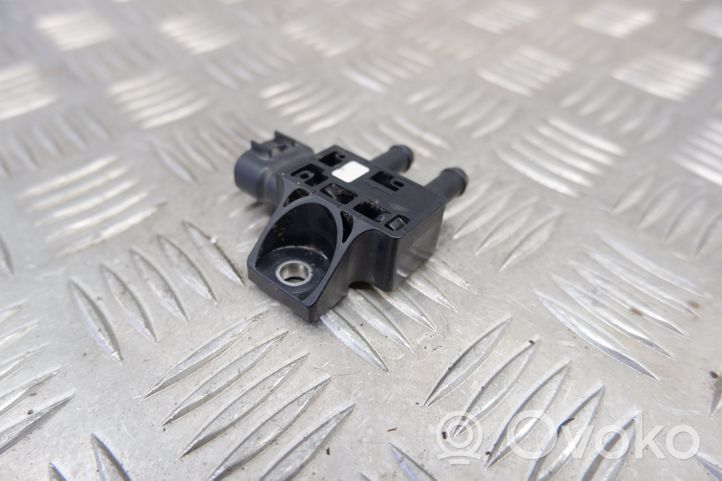 Toyota Yaris XP210 Izplūdes gāzu spiediena sensors 89481K0010