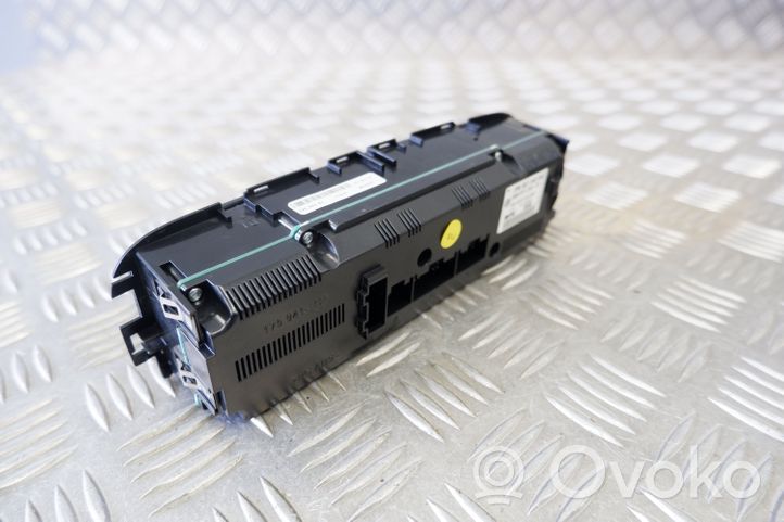 Volkswagen Touareg II Climate control unit 7P6907040BK