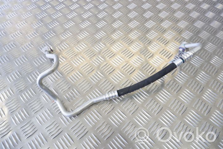 BMW X1 F48 F49 Air conditioning (A/C) pipe/hose 9869631