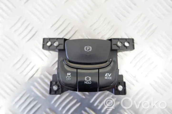 Toyota C-HR Przycisk / Włącznik hamulca ręcznego 84390F4090