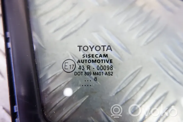 Toyota C-HR Vetro del deflettore della portiera anteriore - quattro porte 68215F4011