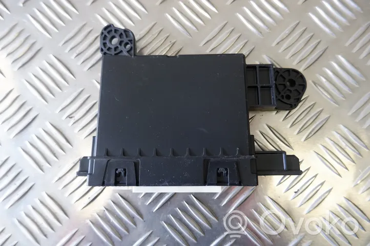 Toyota Prius (XW50) Air conditioner control unit module 8865047350