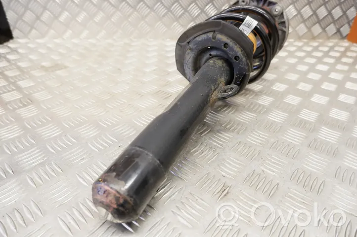 BMW X1 F48 F49 Front shock absorber/damper 6861691