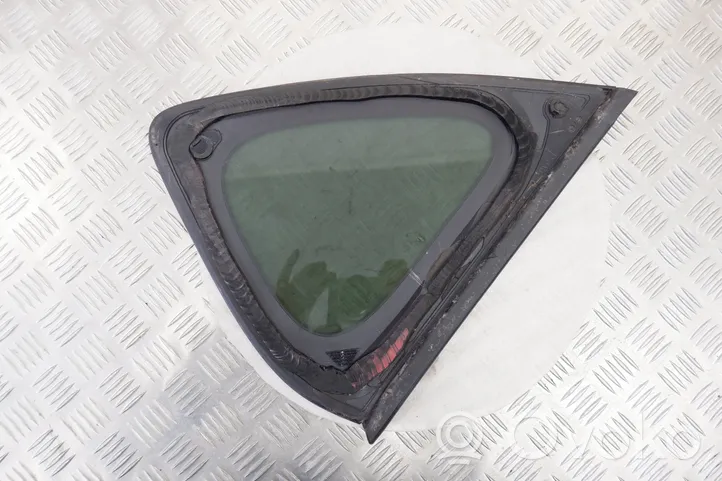 Mazda CX-5 Fenêtre latérale avant / vitre triangulaire KD5363950