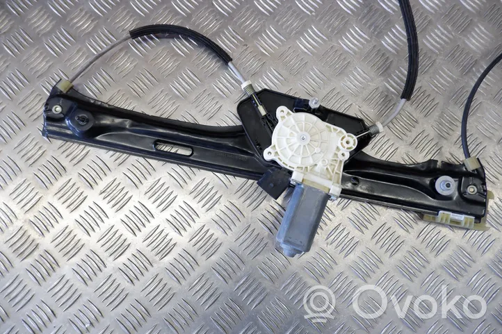 BMW X3 F25 Front door window regulator with motor 7322747