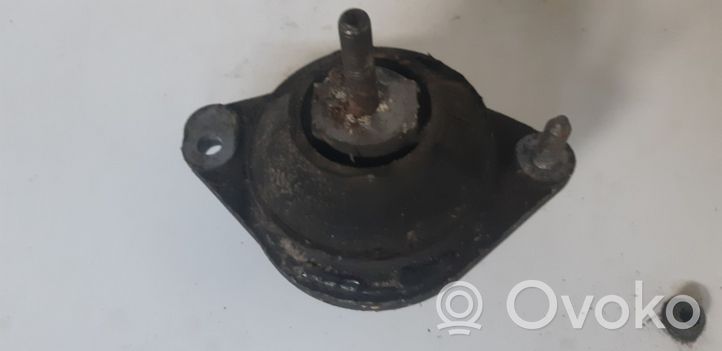 Audi 80 90 S2 B4 Supporto di montaggio del motore 8A0199379E