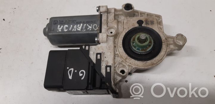 Skoda Octavia Mk2 (1Z) Silniczek podnoszenia szyby drzwi tylnych 1K0959704B