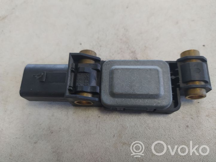 Audi A6 Allroad C5 Sensor impacto/accidente para activar Airbag 8E0959643A