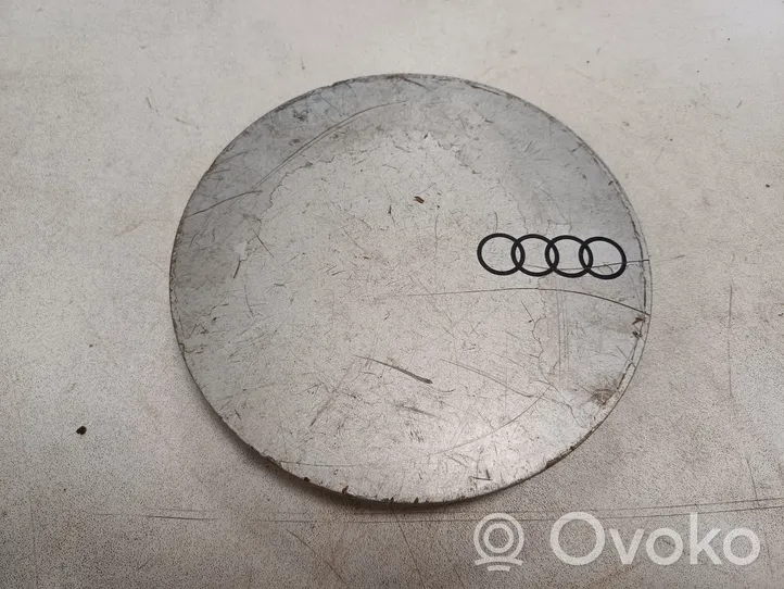 Audi 100 200 5000 C3 Tappo/copridado della ruota 853601165