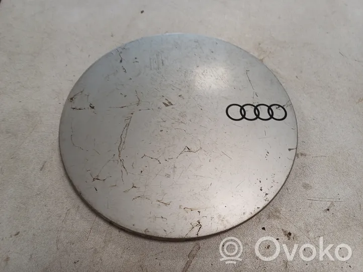 Audi 200 Tappo/copridado della ruota 447601165