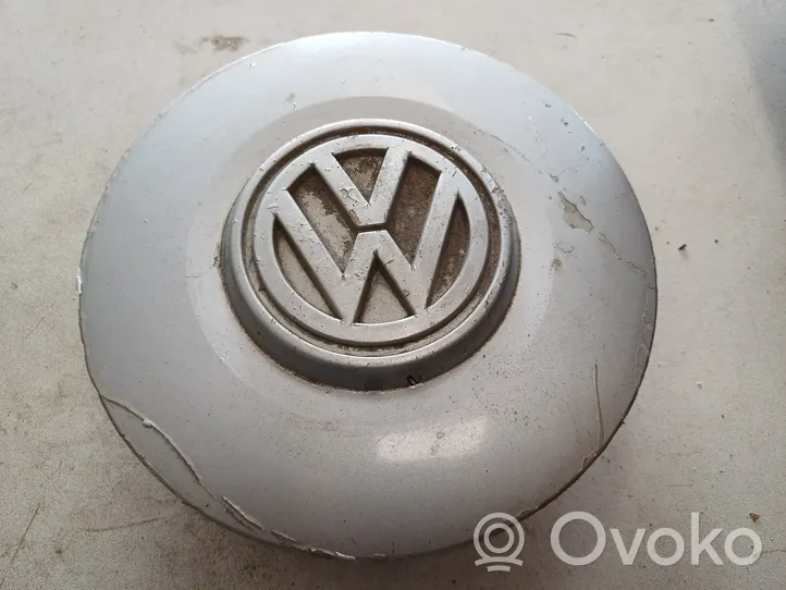 Volkswagen Golf III Dekielki / Kapsle oryginalne 1H0601149B