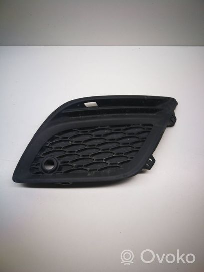 Volvo XC60 Grille inférieure de pare-chocs avant 31290661