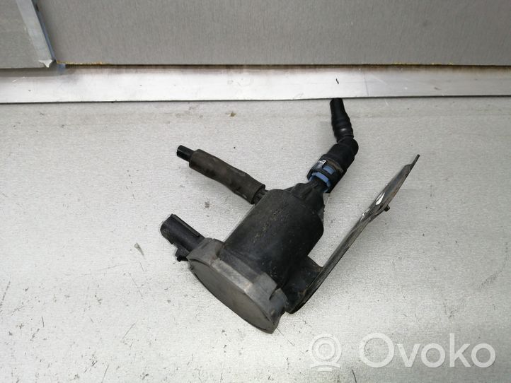 Dodge Grand Caravan Turboahtimen magneettiventtiili 4891741AA