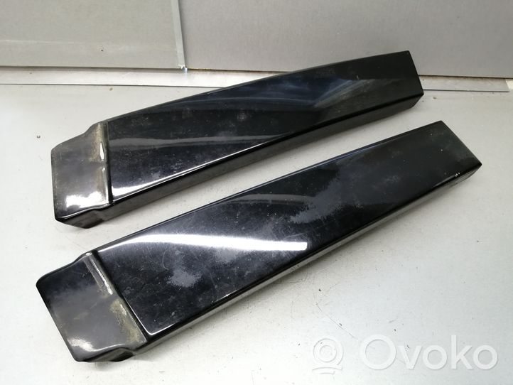 Audi A8 S8 D2 4D (B) Rivestimento del montante (esterno) 