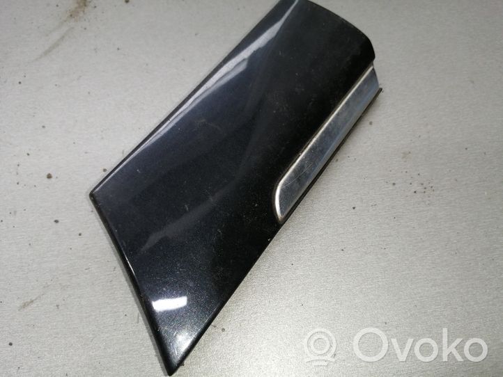 Audi A8 S8 D2 4D Rivestimento parafango (modanatura) 4D0853972D