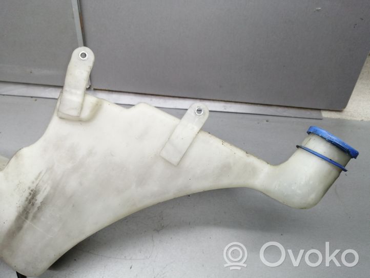 Audi A8 S8 D2 4D Réservoir de liquide lave-glace 4D0955451D