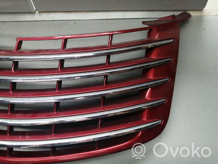 Chrysler PT Cruiser Maskownica / Grill / Atrapa górna chłodnicy 