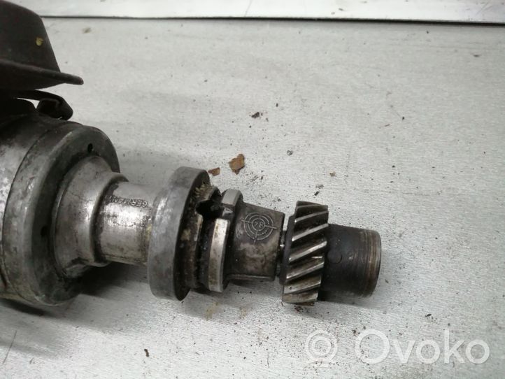 Audi 80 90 B2 Verteiler 026905206